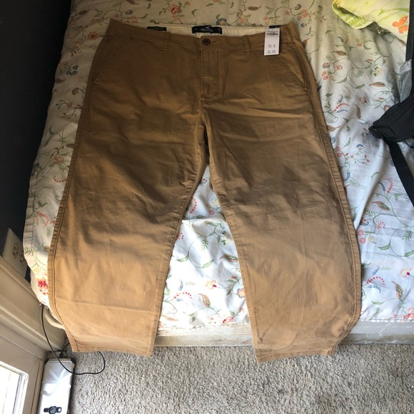 hollister slim straight chino